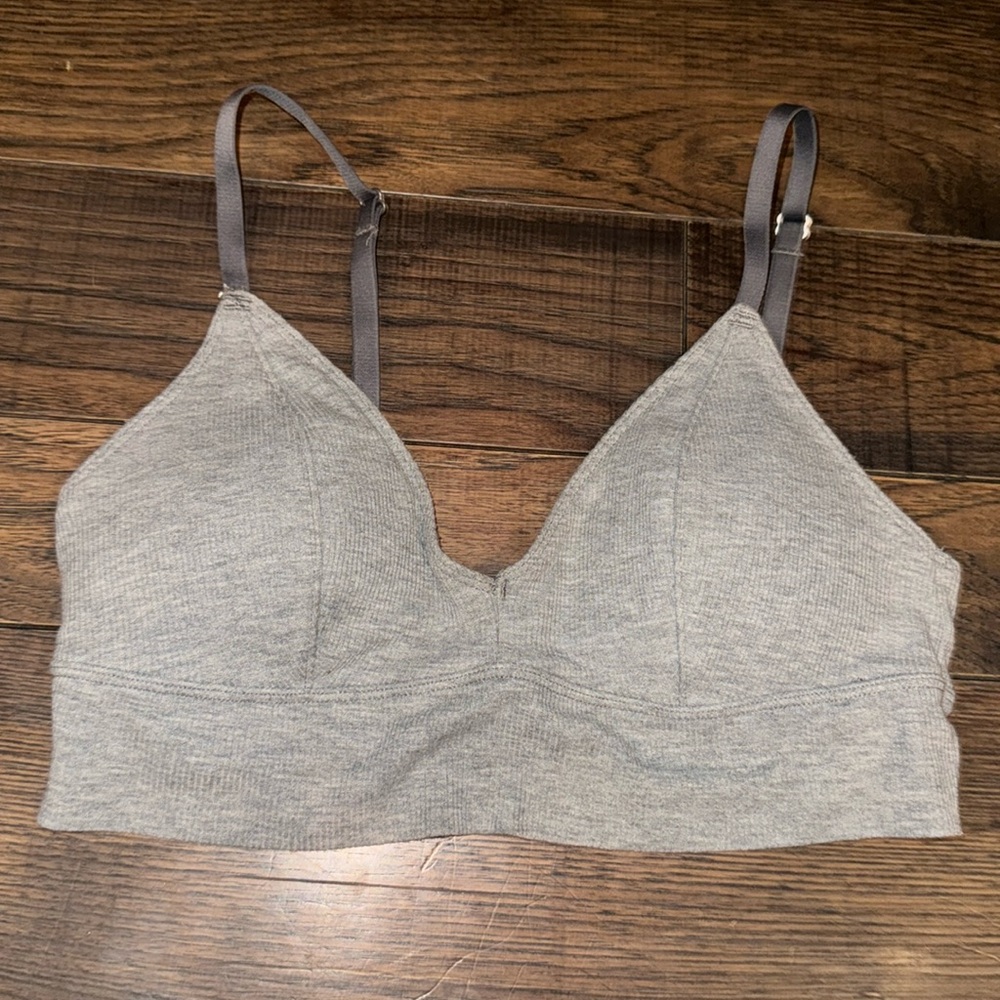 Gray comfy bra (size small)